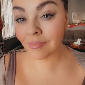 Meet your Posher, Esme